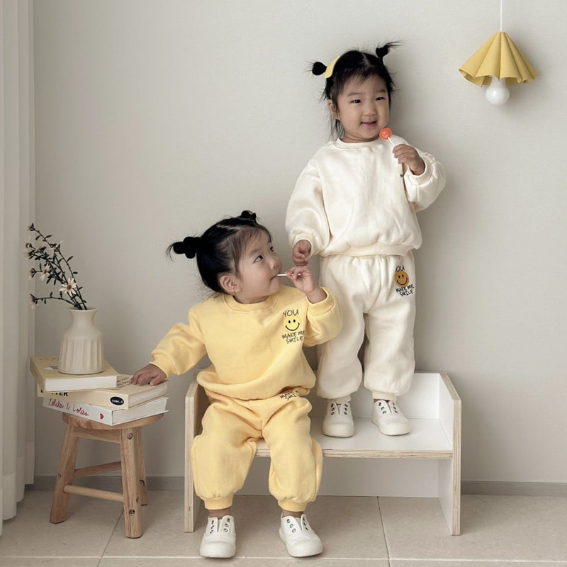 Moran - Korean Children Fashion - #childrensboutique - You Smile Fleece Top Bottom Set - 5