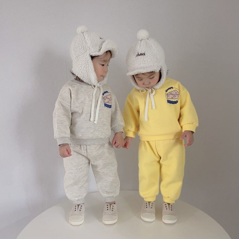 Moran - Korean Children Fashion - #designkidswear - Fleece Cheese Top Bottom Set - 9
