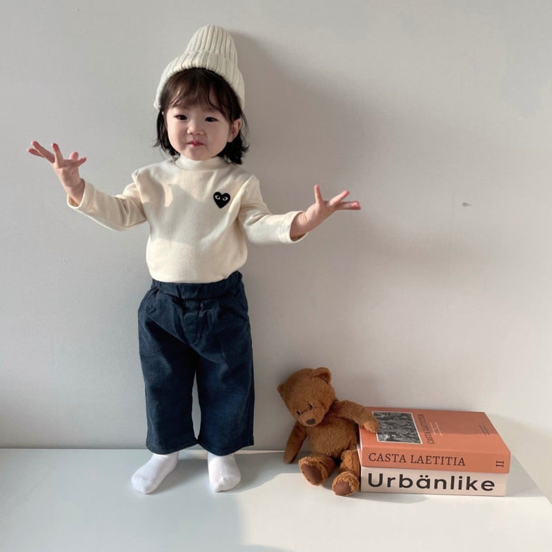 Moran - Korean Children Fashion - #fashionkids - Heart Turtleneck Tee - 3