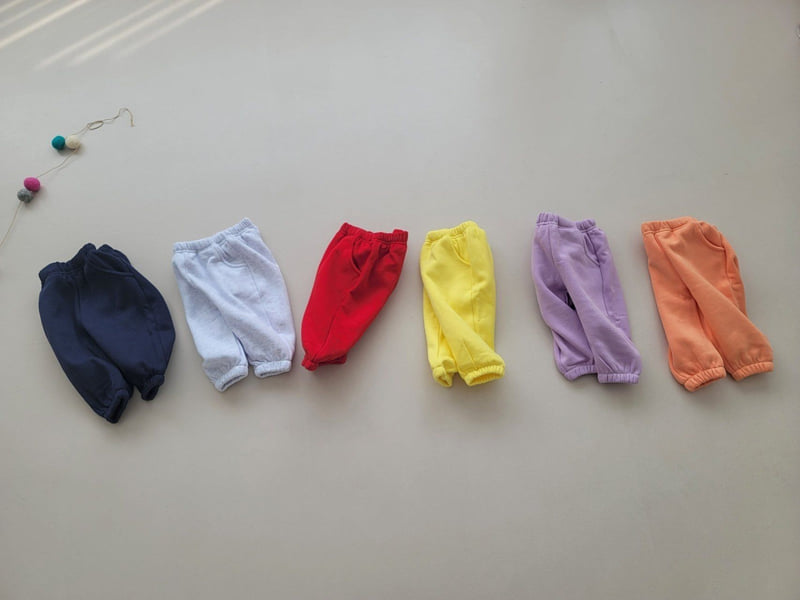 Moran - Korean Children Fashion - #kidzfashiontrend - Weekday Fleece Jogger Pants - 9