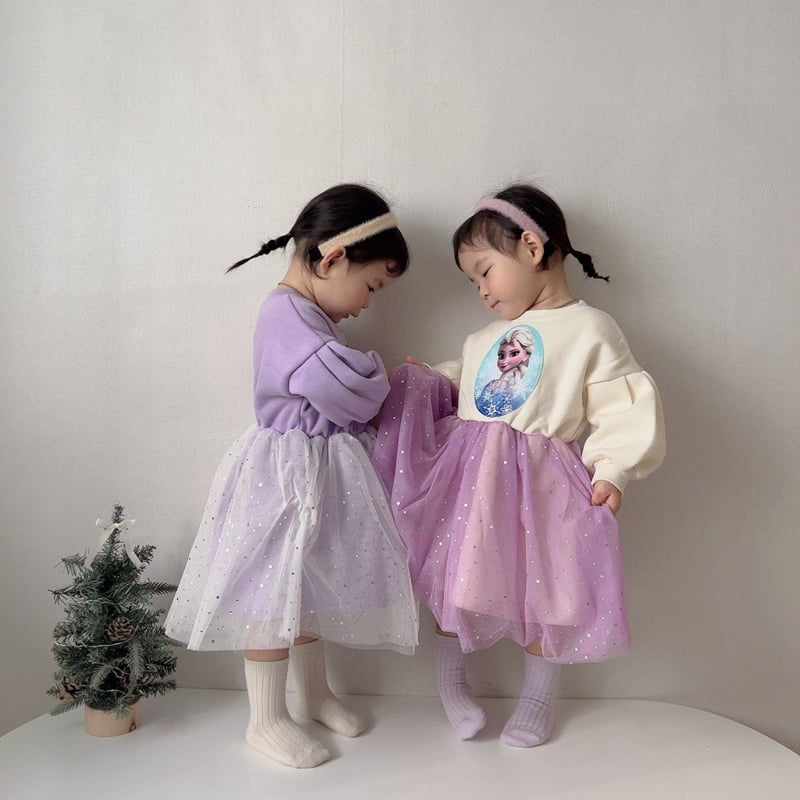 Moran - Korean Children Fashion - #kidzfashiontrend - Fleece Elsa One-piece