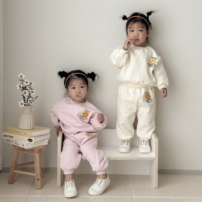Moran - Korean Children Fashion - #minifashionista - You Smile Fleece Top Bottom Set