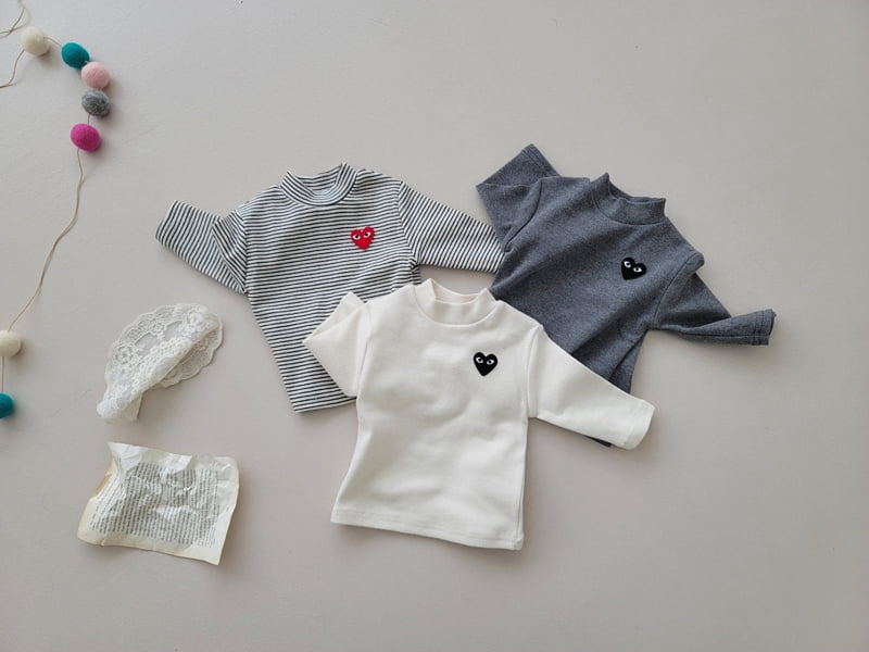 Moran - Korean Children Fashion - #prettylittlegirls - Heart Turtleneck Tee - 11