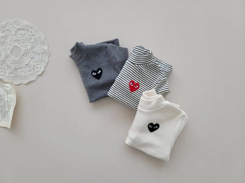 Moran - Korean Children Fashion - #todddlerfashion - Heart Turtleneck Tee - 12