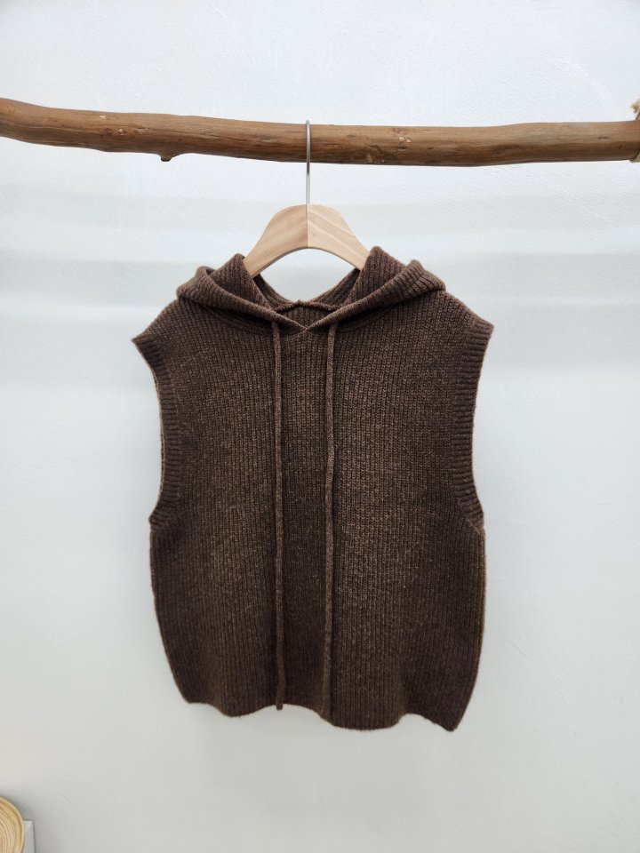 Most - Korean Women Fashion - #momslook - Eaton Hoodie - 12