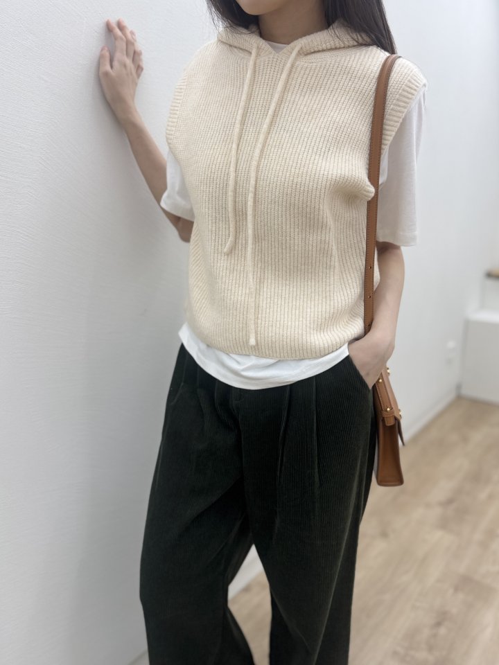 Most - Korean Women Fashion - #momslook - Eaton Hoodie - 2