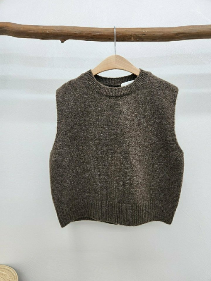 Most - Korean Women Fashion - #womensfashion - Back Slit Vest - 11