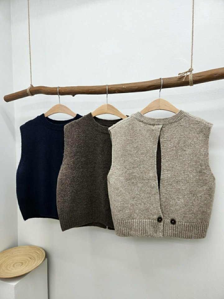 Most - Korean Women Fashion - #womensfashion - Back Slit Vest - 9