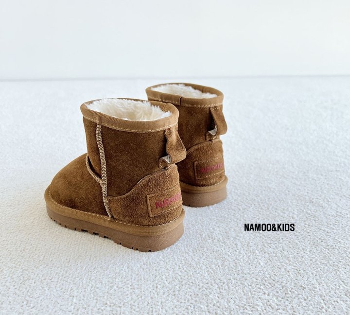 Namoo & Kids - Korean Children Fashion - #kidsstore - White Bread Ugg Boots (Short) - 9