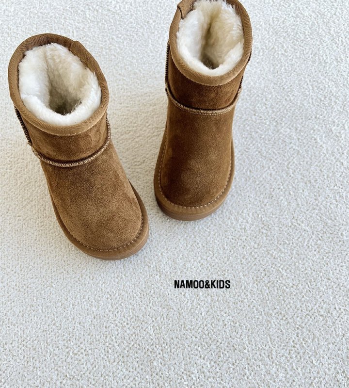 Namoo & Kids - Korean Children Fashion - #kidzfashiontrend - White Bread Ugg Boots (Short) - 10
