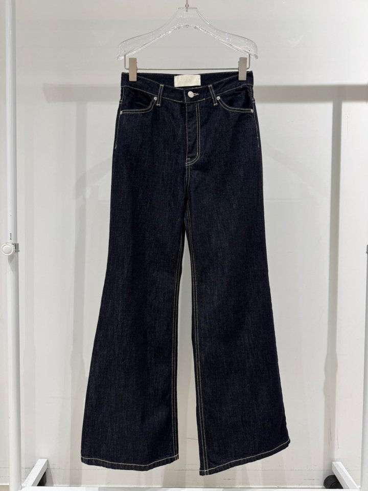 Neroli36 - Korean Women Fashion - #womensfashion - Indigo Bootcut Denim Pants