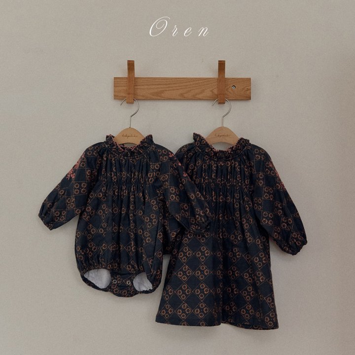 Oren - Korean Children Fashion - #fashionkids - Daisy Padded Suit