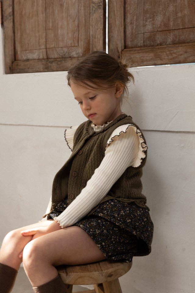 Perrobebe - Korean Children Fashion - #designkidswear - Angie Tiered Padded Pants - 11