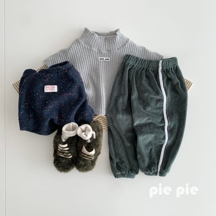 Pie - Korean Children Fashion - #Kfashion4kids - Ribbed Turtleneck Cape - 6