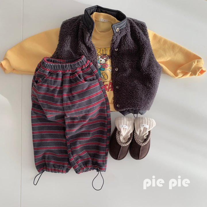 Pie - Korean Children Fashion - #littlefashionista - Fleece Reversible Vest - 10