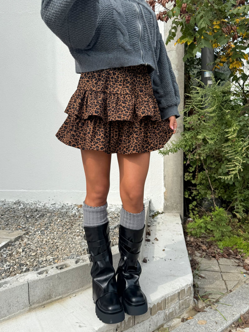 Queensmade - Korean Women Fashion - #momslook - Leopard Tiered Skirt - 9