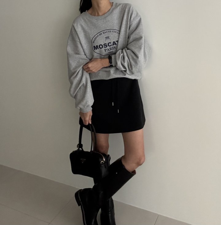 Ripple - Korean Women Fashion - #restrostyle - Moscato Sweatshirt - 2