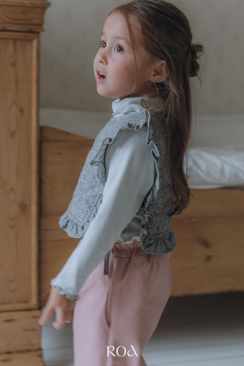 Roa - Korean Children Fashion - #littlefashionista - Mini Quilted Vest - 11