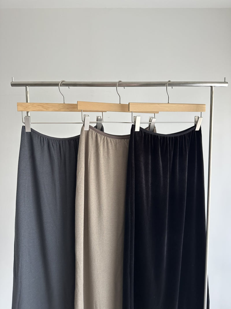 Roomk - Korean Women Fashion - #womensfashion - Long Skirt - 2