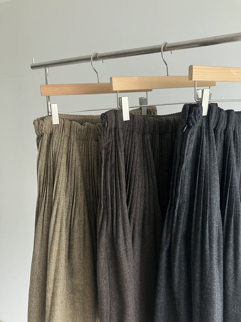 Roomk - Korean Women Fashion - #womensfashion - Pleated Skirt - 10