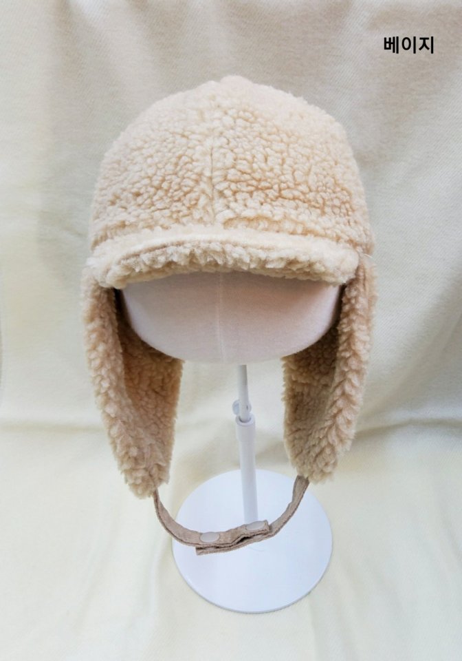 Shinseage Kids - Korean Children Fashion - #littlefashionista - Fleece Button Earflap Hat - 2