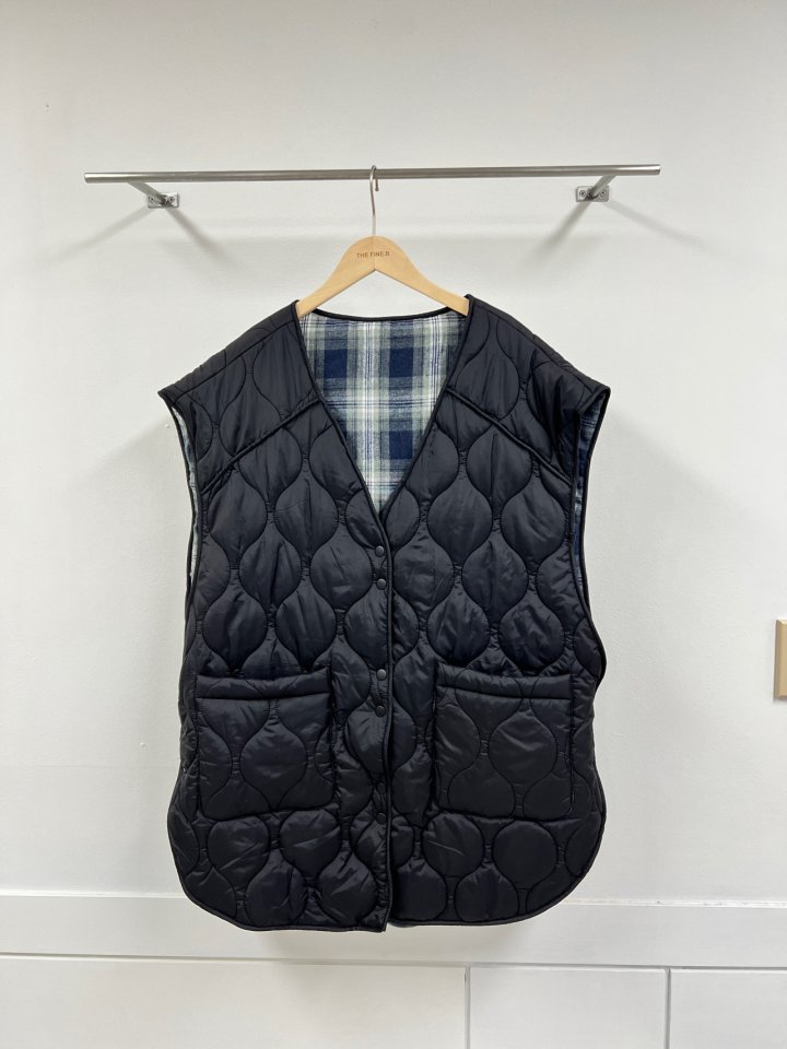The Fine.b - Korean Women Fashion - #womensfashion - Quilted Reversible Vest