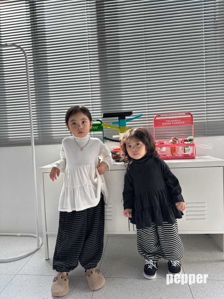 The Pepper - Korean Children Fashion - #childofig - Frill Turtleneck Tee - 11