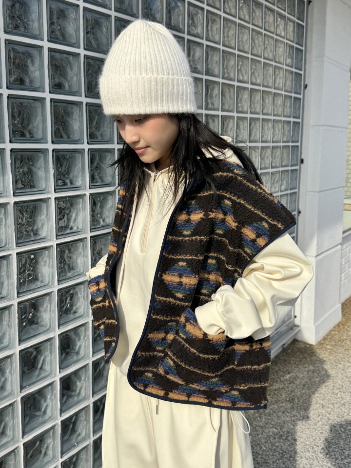 Theres - Korean Women Fashion - #pursuepretty - Camp Vest - 10