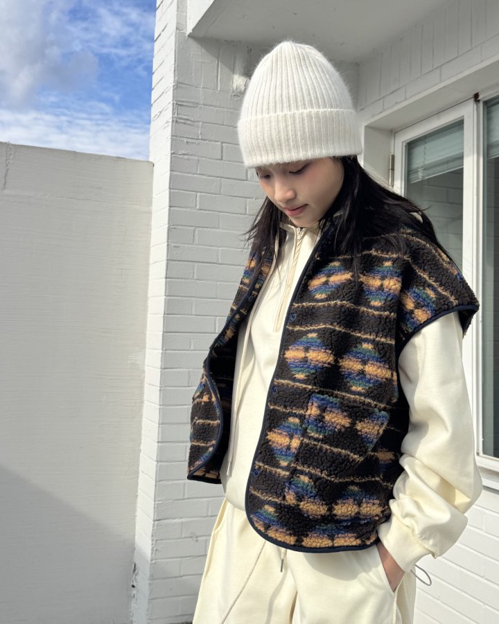 Theres - Korean Women Fashion - #restrostyle - Camp Vest - 11