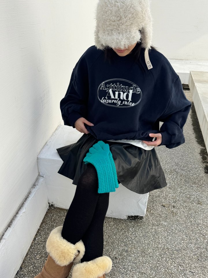 Theres - Korean Women Fashion - #vintageinspired - And Fleece Sweatshirt - 11