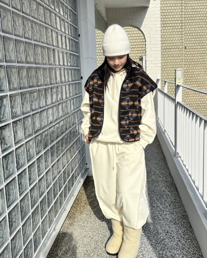Theres - Korean Women Fashion - #vintagekidsstyle - Camp Vest - 9