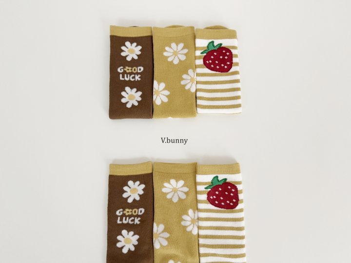 V Bunny - Korean Children Fashion - #prettylittlegirls - King Strawberry Socks Set - 5