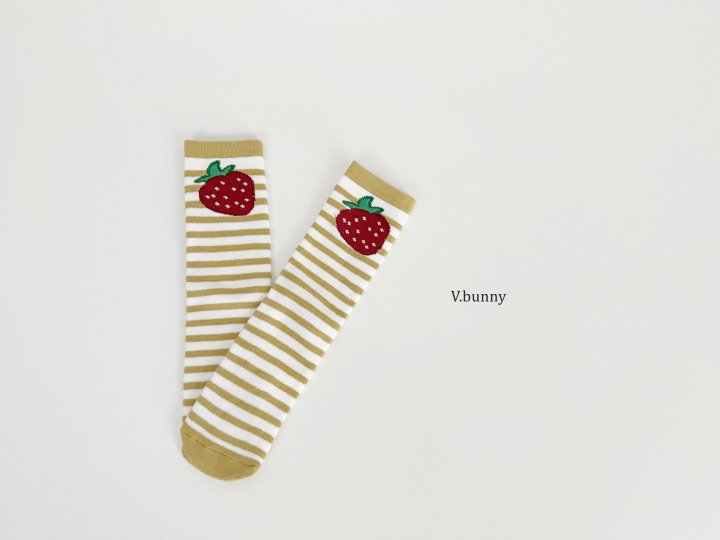 V Bunny - Korean Children Fashion - #toddlerclothing - King Strawberry Socks Set - 7
