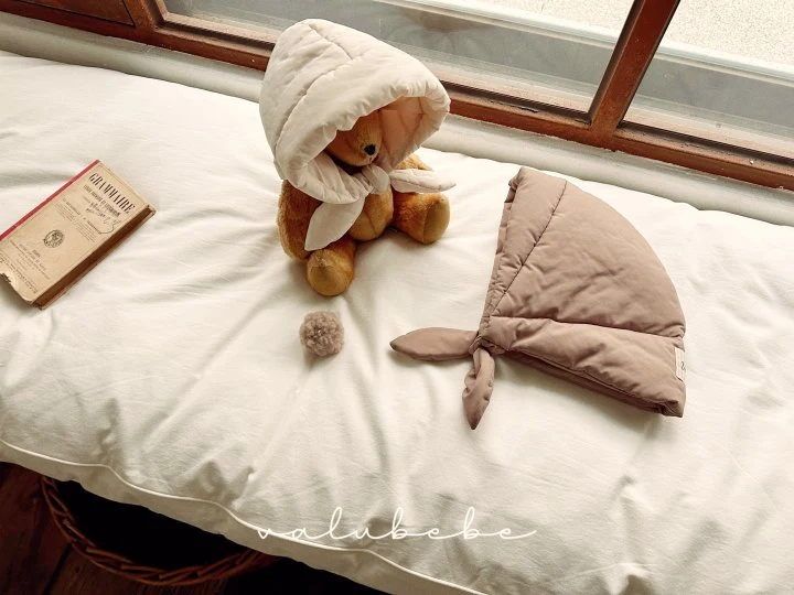 Valu Bebe - Korean Baby Fashion - #babyoninstagram - Paco Padded Bonnet (Bebe)