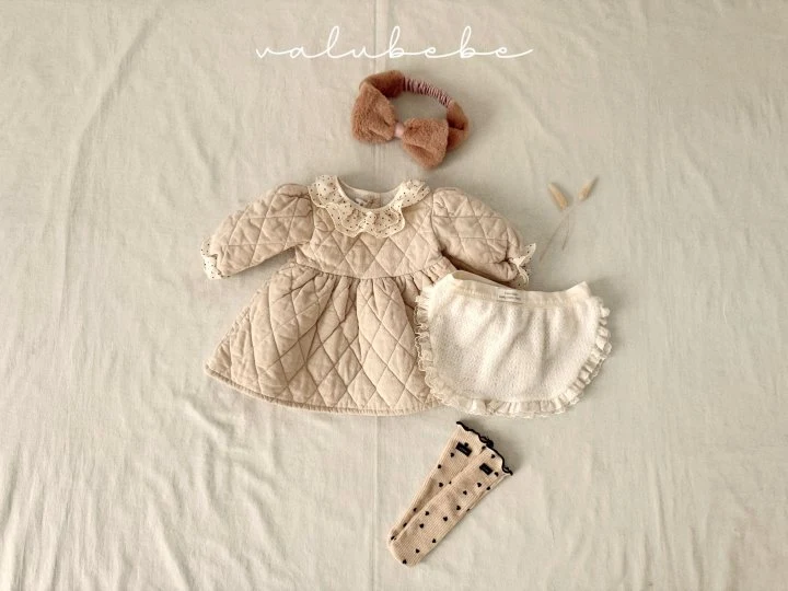 Valu Bebe - Korean Baby Fashion - #babyootd - Dot Collar Quilted One-piece (Bebe) - 6