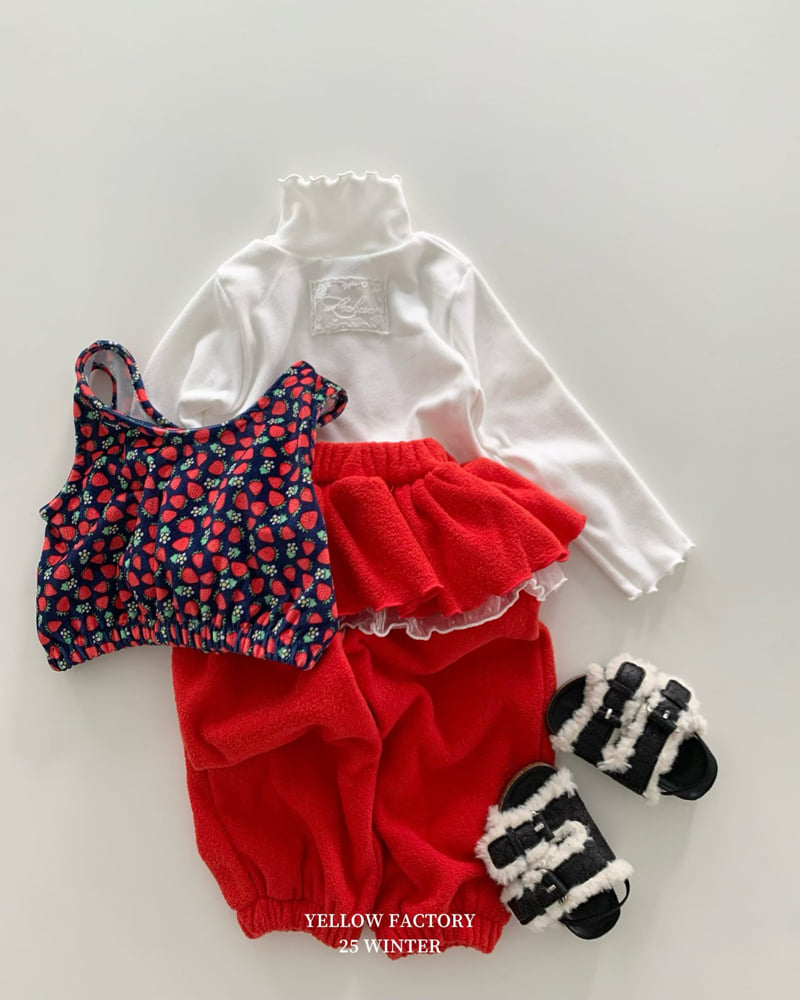 Yellow Factory - Korean Children Fashion - #prettylittlegirls - Mini Berry Vest - 11