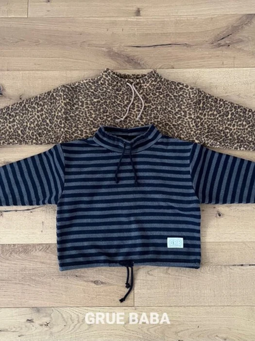 Martin Turtleneck Tee
