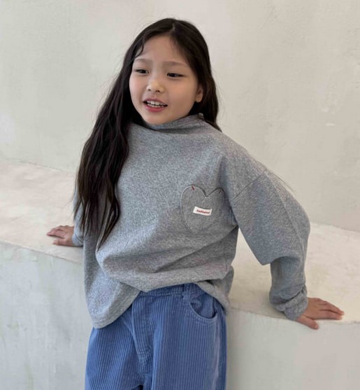 Eyelet Heart Turtleneck Tee