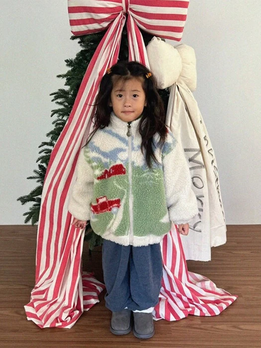 Only One Jacket (Junior)