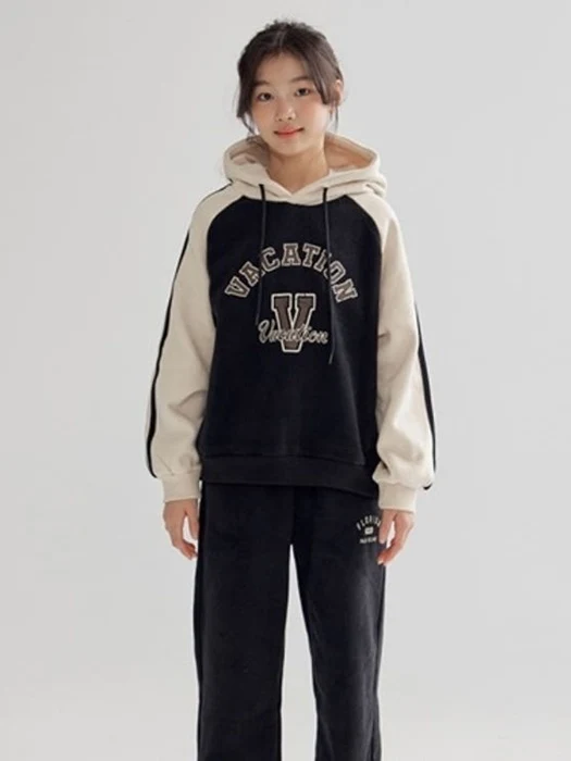 V Hoodie Tee