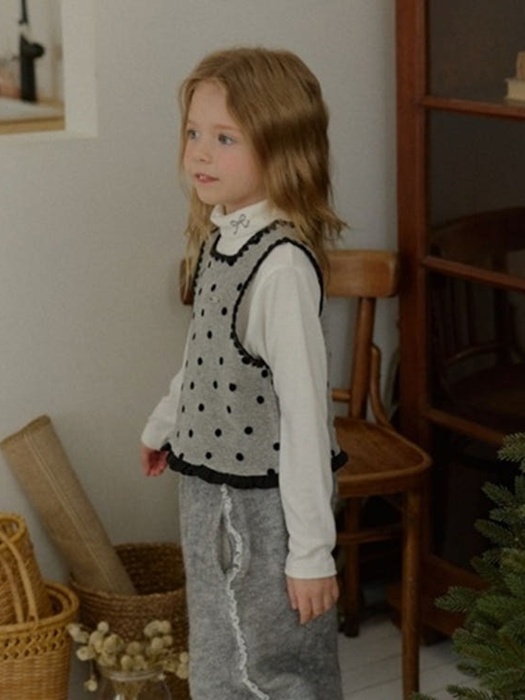 Ribbon Turtleneck Tee