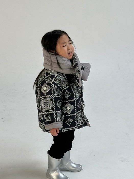 Paisley Scarf Padding Paisley Scarf Padding