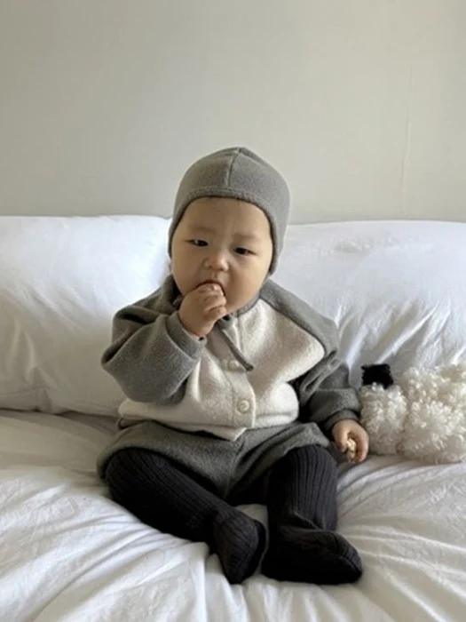 Bebe Knit Raglan Cardigan
