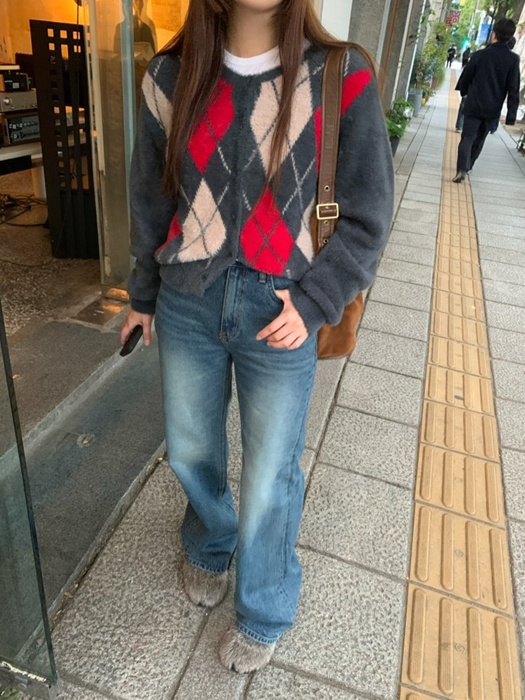 Argyle Cardigan (Mom) Argyle Cardigan (Mom)