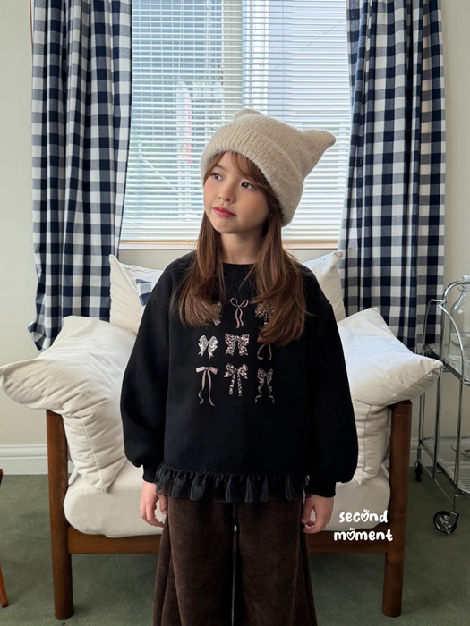 Ribbon Leo Frill Sweatshirt Ribbon Leo Frill Sweatshirt