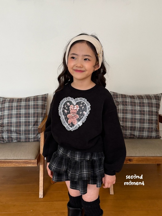 Winter Lace Heart Sweatshirt Winter Lace Heart Sweatshirt
