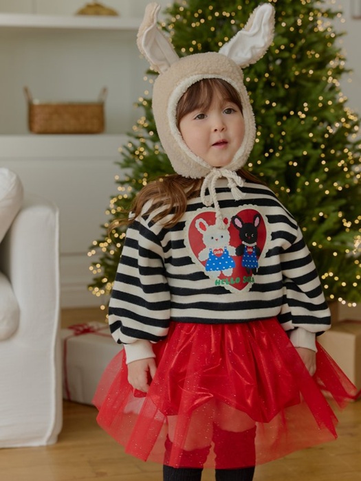 Stripe Heart Rabbit Sweatshirt Stripe Heart Rabbit Sweatshirt