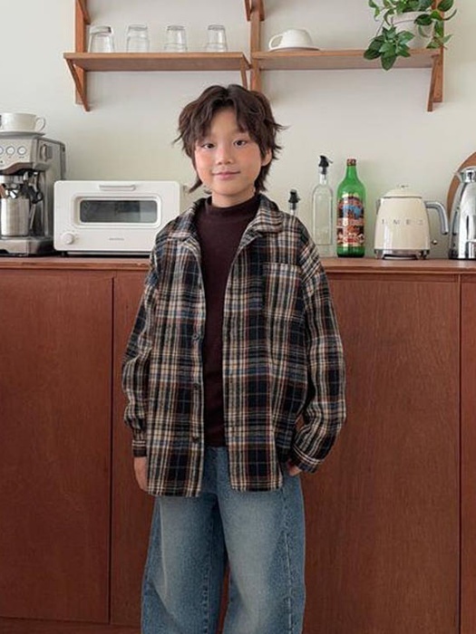 Pudding Brush Half Turtleneck Tee