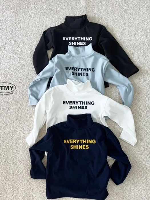 Tangtang Turtleneck Tee