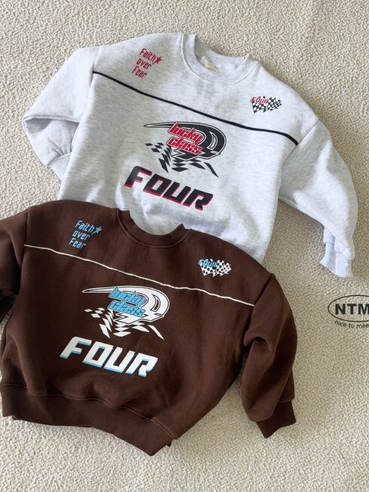 Four Sweatshirt